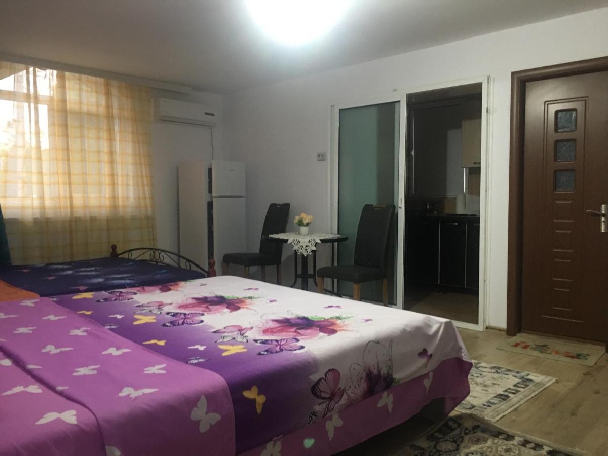Cazare La Mare Vila Констанца Екстериор снимка
